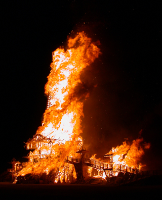 Temple Burn - 2004, Burning Man photo
